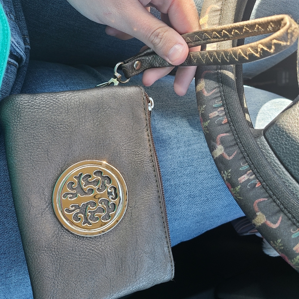 Cute small clutch for fun nights out.